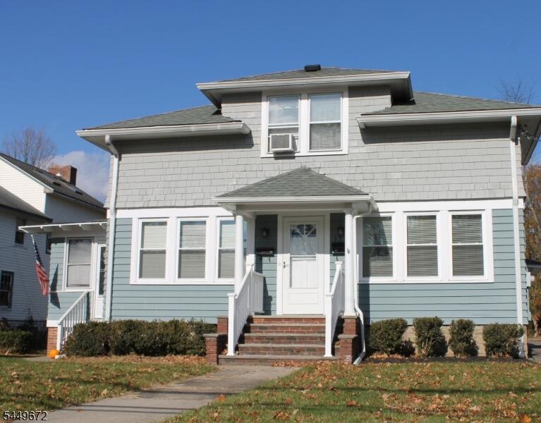 Property listing MLS 4043286 photo 1