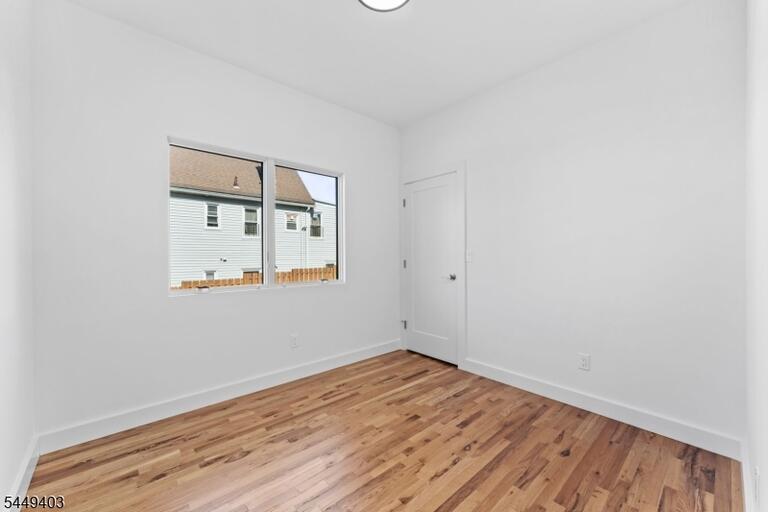Property listing MLS 4043306 photo 6