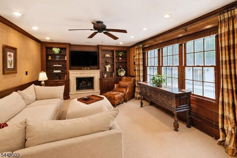 Property listing MLS 4043313 photo 15