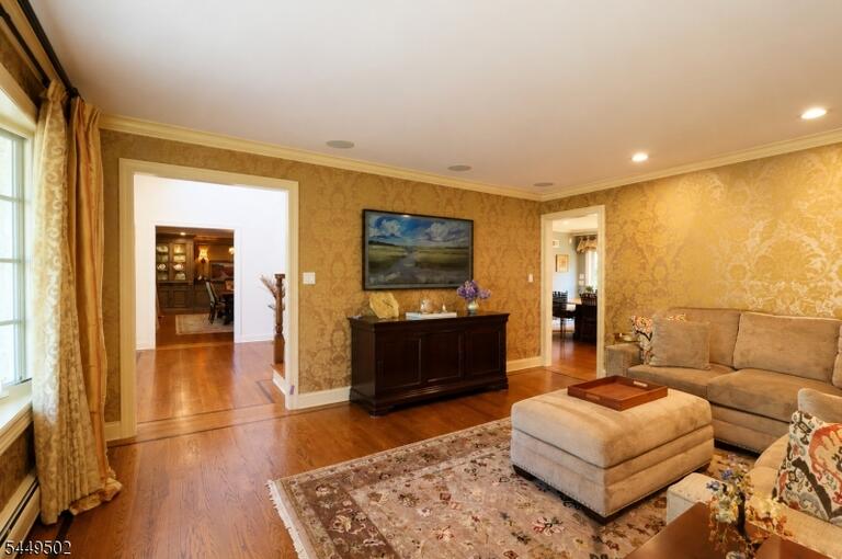 Property listing MLS 4043313 photo 9
