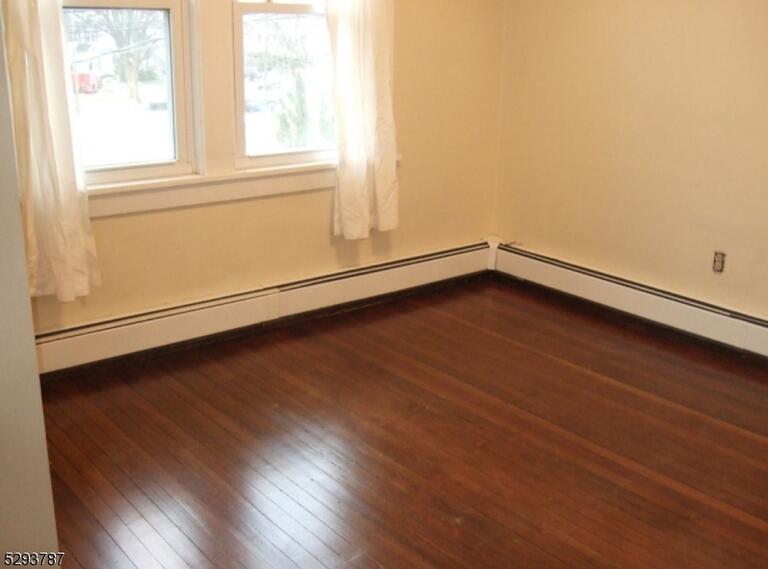 Property listing MLS 4043440 photo 10