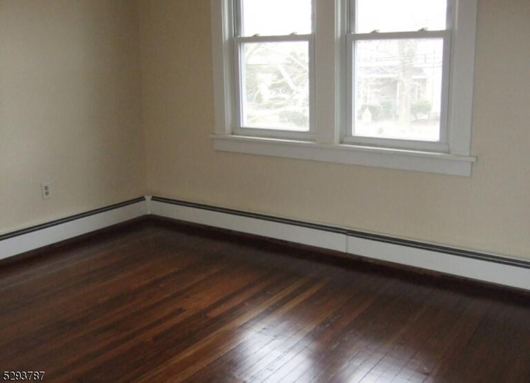 Property listing MLS 4043440 photo 4
