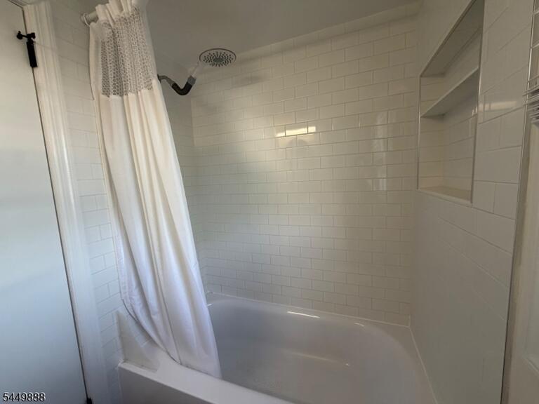 Property listing MLS 4043503 photo 12