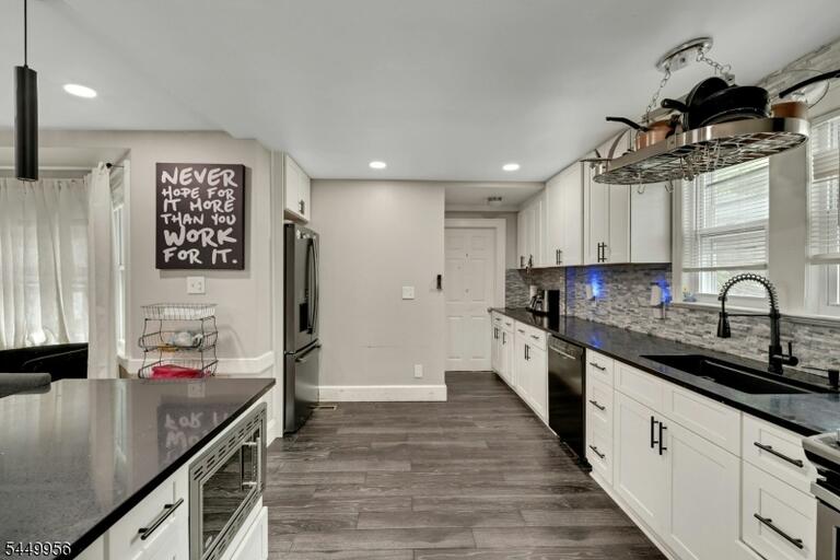 Property listing MLS 4043519 photo 11