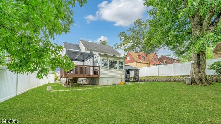 Property listing MLS 4043519 photo 39