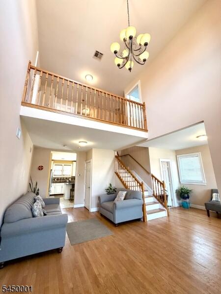 Property listing MLS 4043532 photo 2