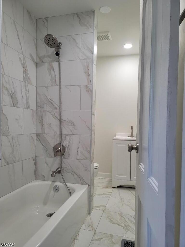 Property listing MLS 4043613 photo 3