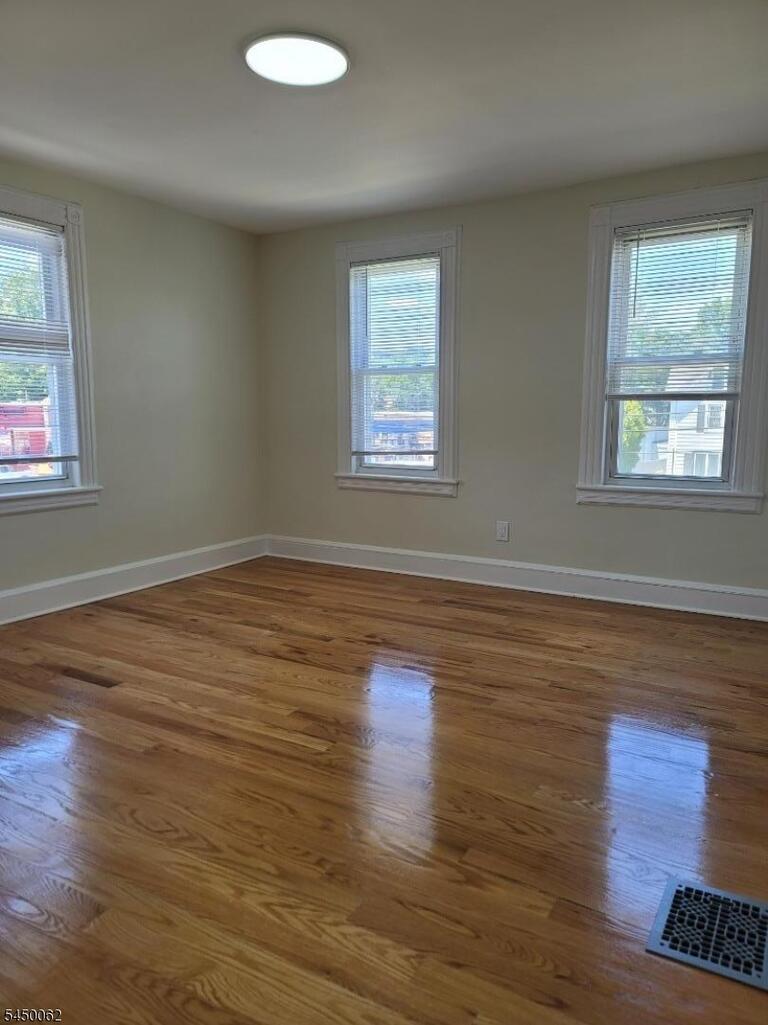 Property listing MLS 4043613 photo 7