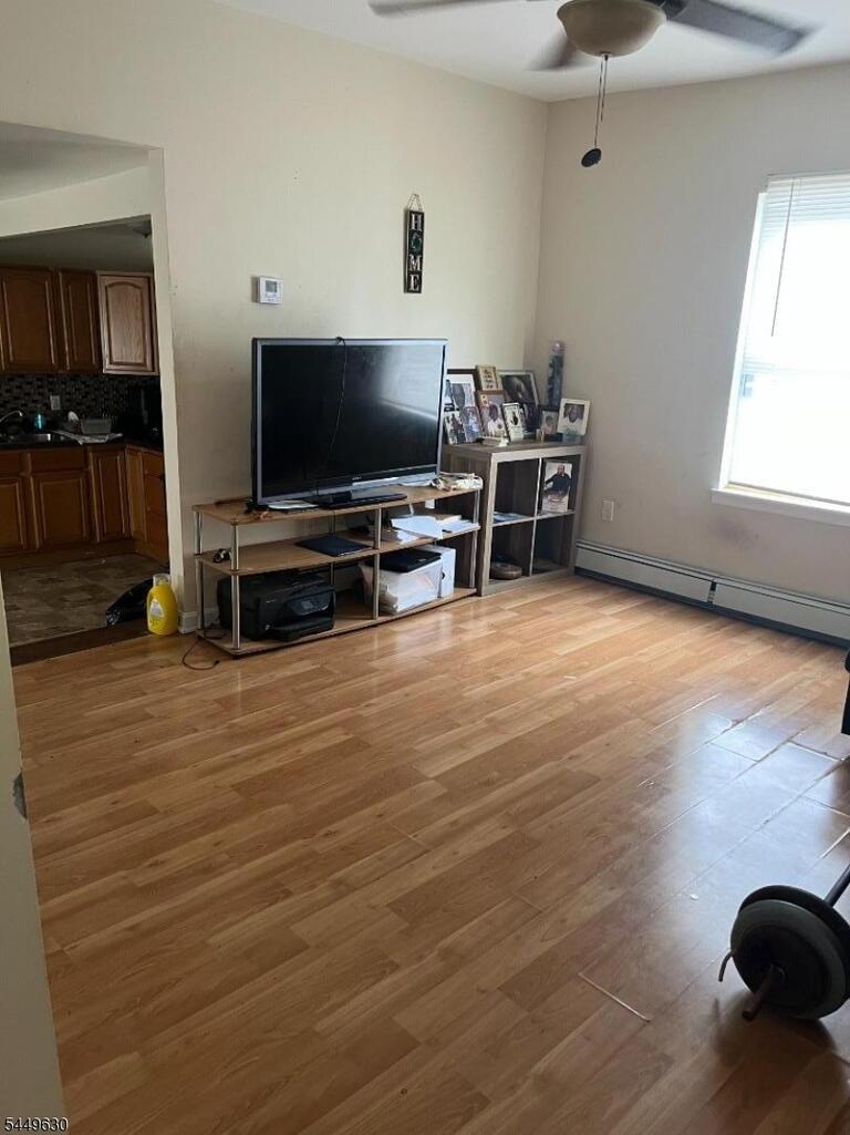 Property listing MLS 4043630 photo 5
