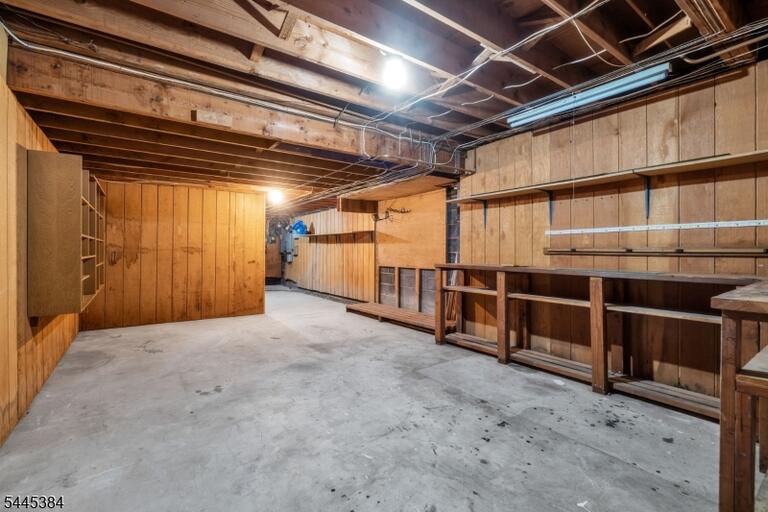 Property listing MLS 4043650 photo 34