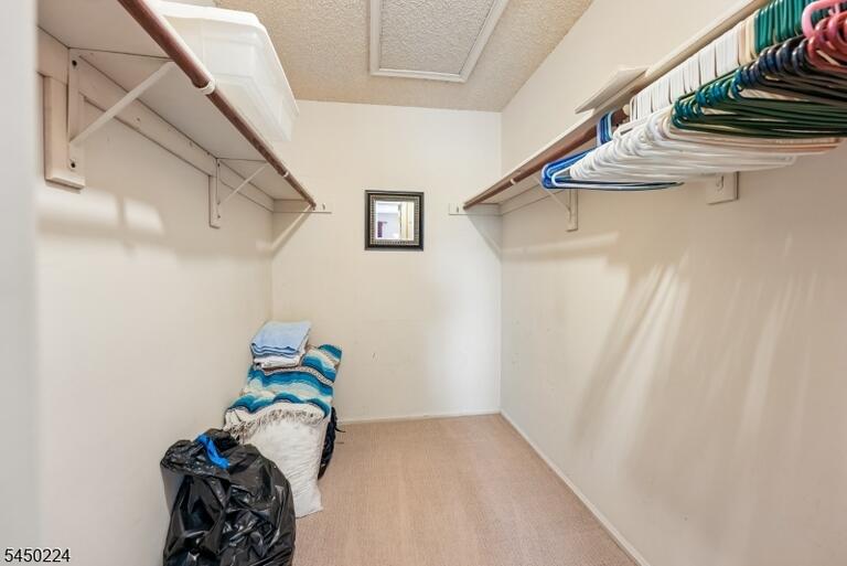 Property listing MLS 4043735 photo 12