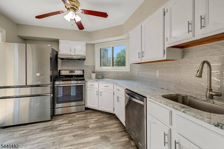 Property listing MLS 4043784 photo 15