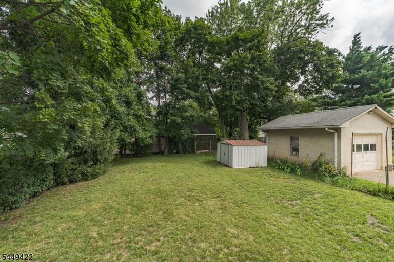 Property listing MLS 4043810 photo 38
