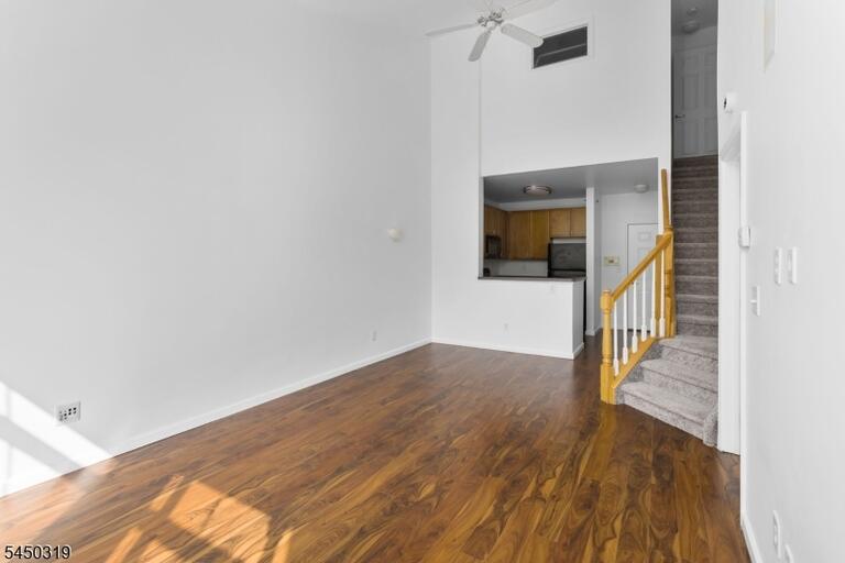 Property listing MLS 4043811 photo 8