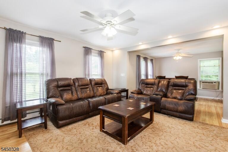 Property listing MLS 4043816 photo 13