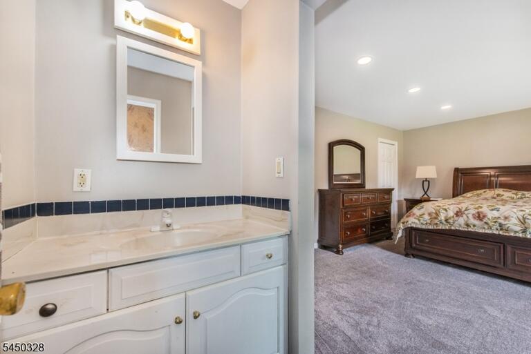 Property listing MLS 4043816 photo 20