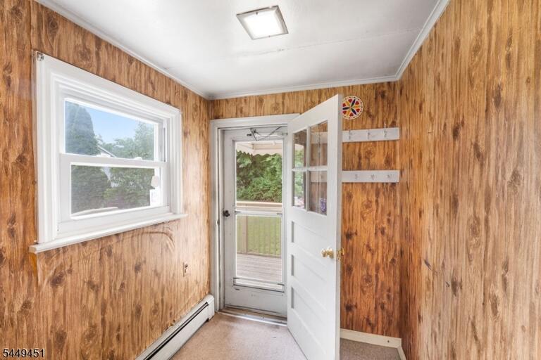 Property listing MLS 4043819 photo 3