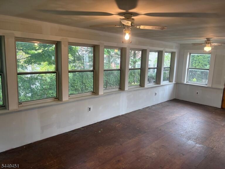 Property listing MLS 4043819 photo 33