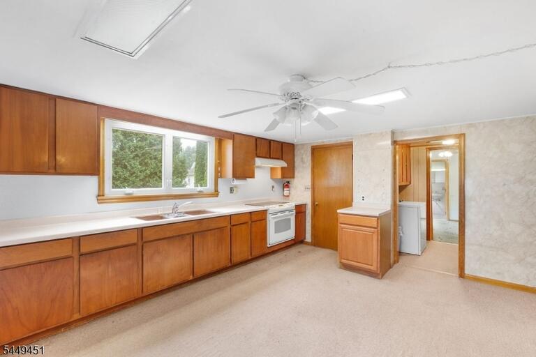 Property listing MLS 4043819 photo 5
