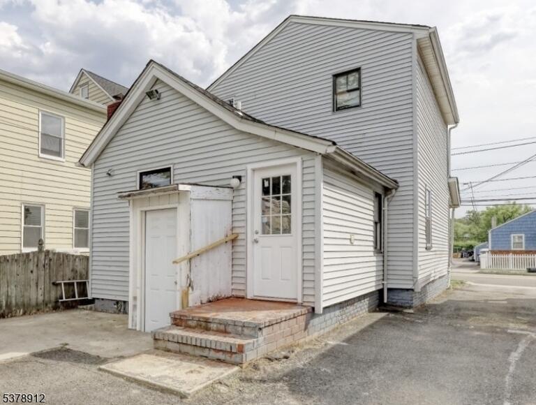 Property listing MLS 4043830 photo 22