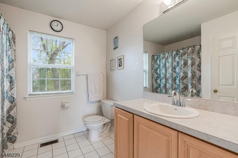 Property listing MLS 4043836 photo 22