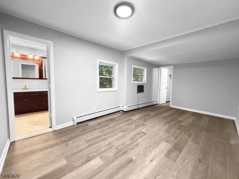 Property listing MLS 4043846 photo 11