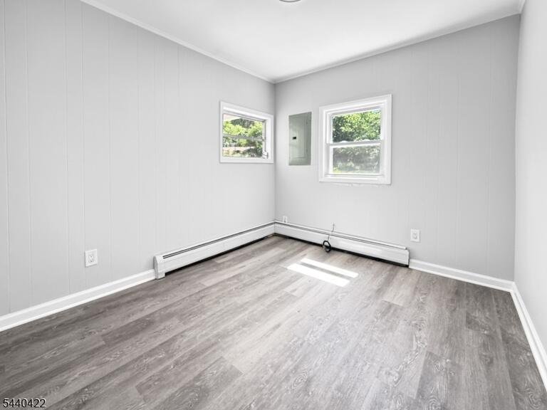 Property listing MLS 4043846 photo 15