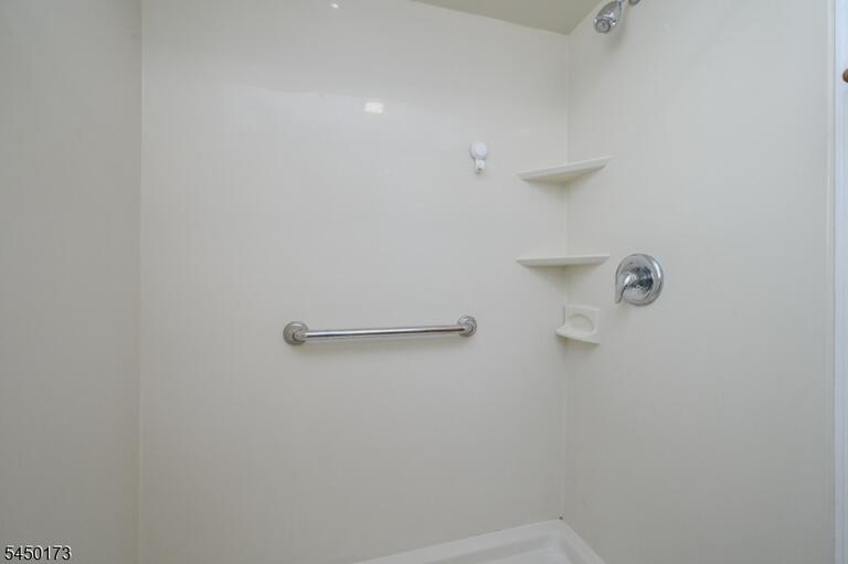Property listing MLS 4043858 photo 20
