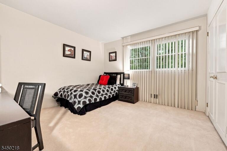 Property listing MLS 4043957 photo 29