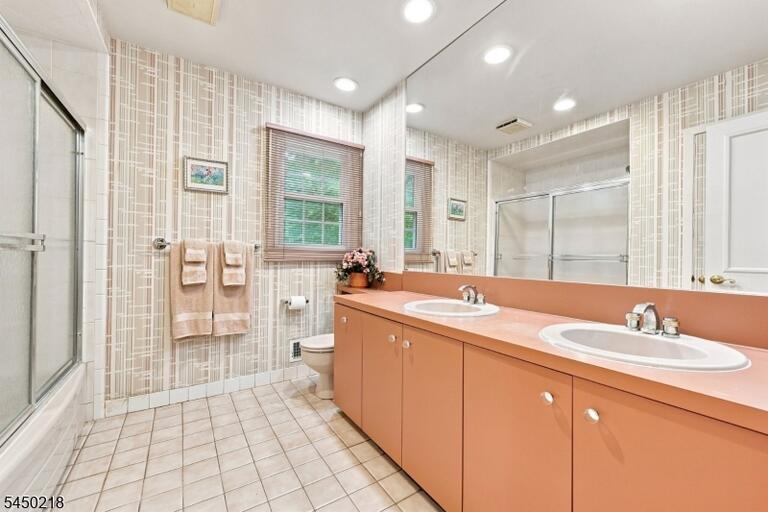 Property listing MLS 4043957 photo 31