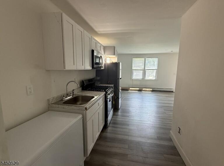 Property listing MLS 4044029 photo 2