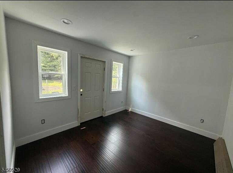 Property listing MLS 4044029 photo 5