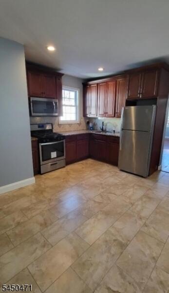 Property listing MLS 4044088 photo 6