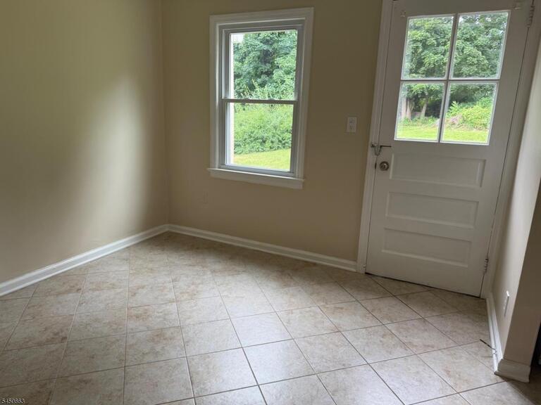 Property listing MLS 4044129 photo 10
