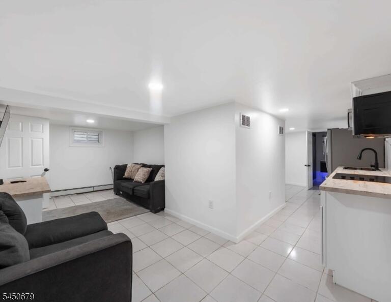Property listing MLS 4044154 photo 12