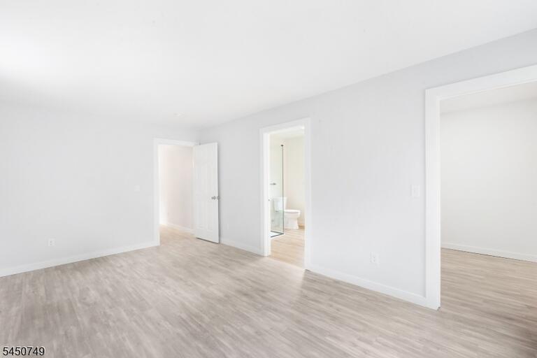 Property listing MLS 4044195 photo 13