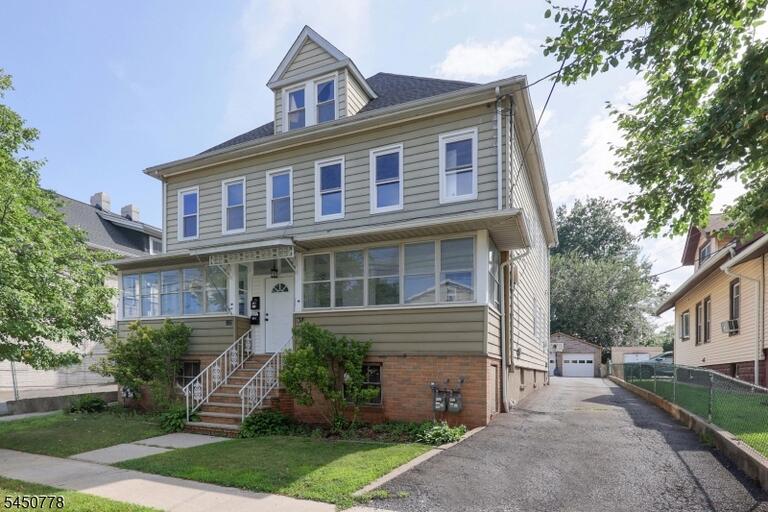 Property listing MLS 4044216 photo 1