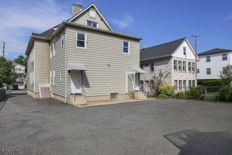 Property listing MLS 4044216 photo 15