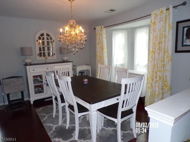 Property listing MLS 4044288 photo 3