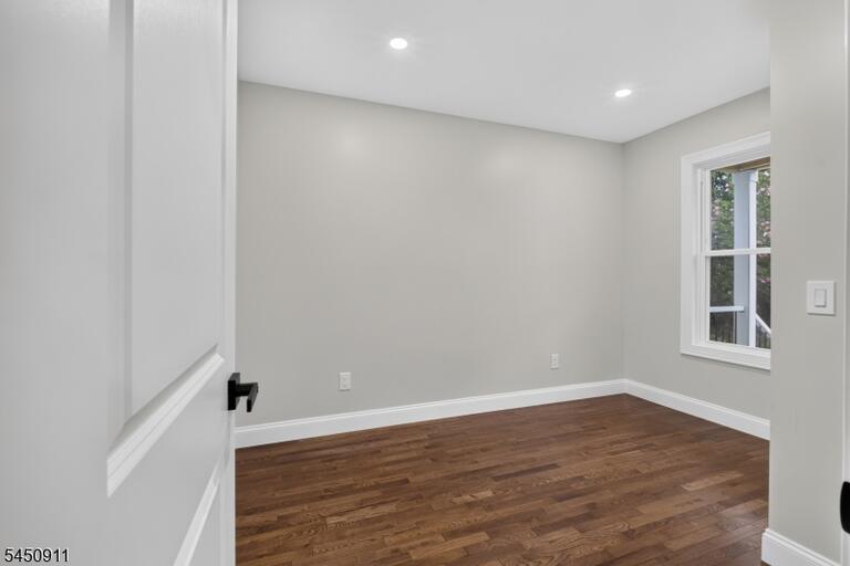 Property listing MLS 4044343 photo 28