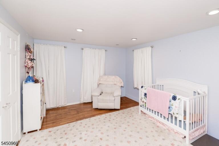Property listing MLS 4044413 photo 24