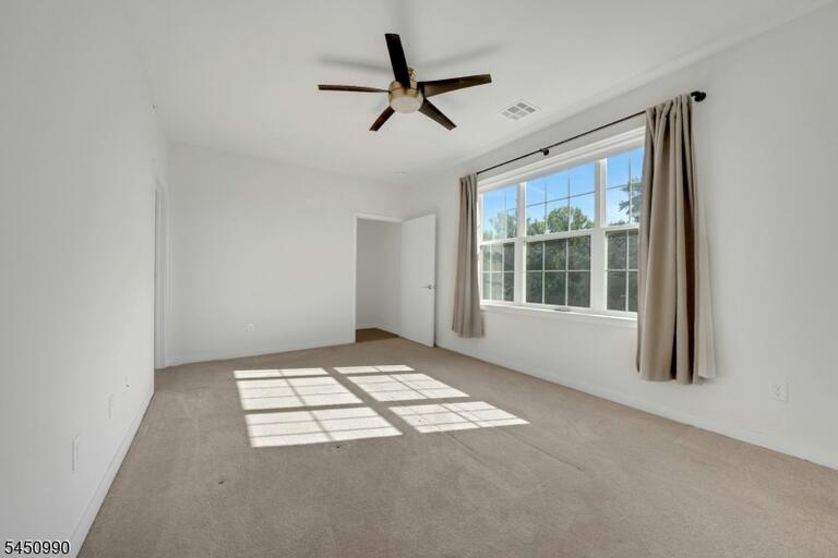 Property listing MLS 4044420 photo 14
