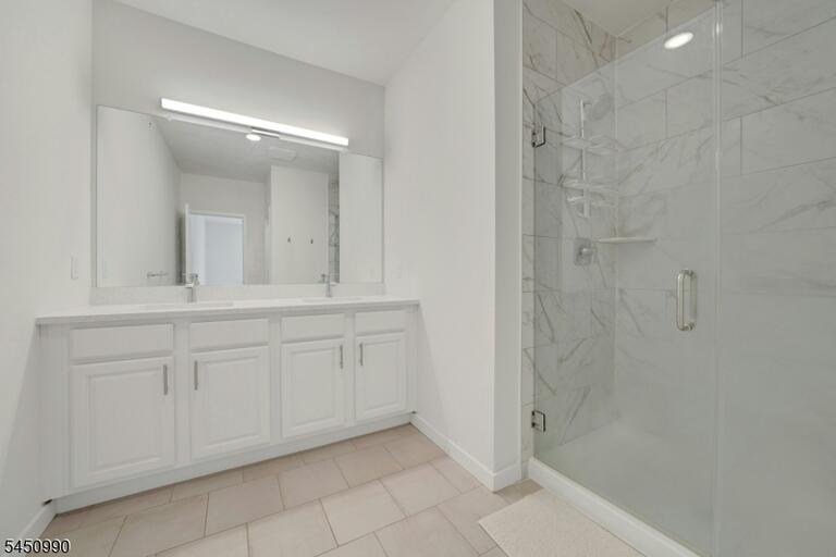 Property listing MLS 4044420 photo 15