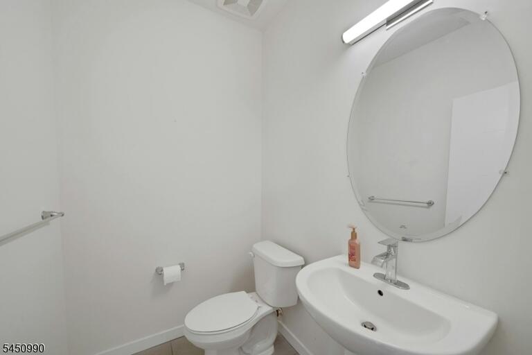 Property listing MLS 4044420 photo 19