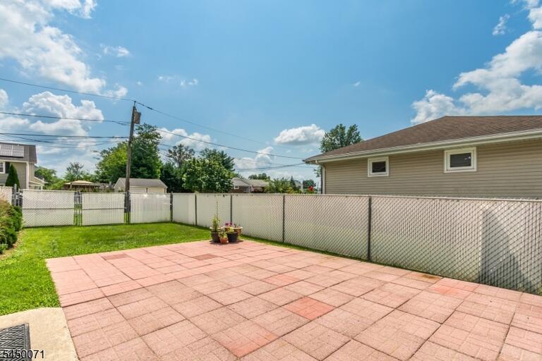 Property listing MLS 4044434 photo 32