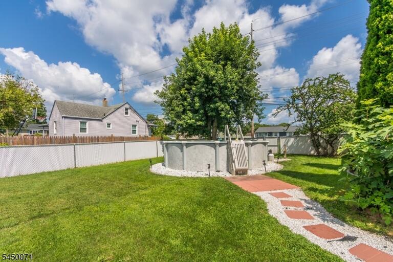 Property listing MLS 4044434 photo 34