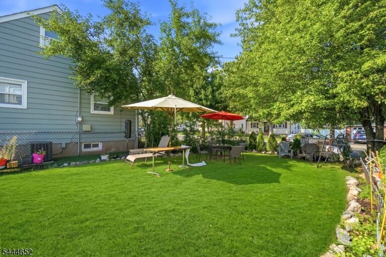 Property listing MLS 4044456 photo 37