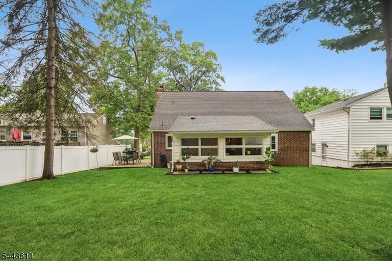 Property listing MLS 4044475 photo 39