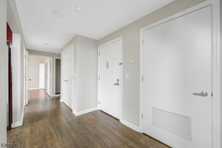 Property listing MLS 4044491 photo 5