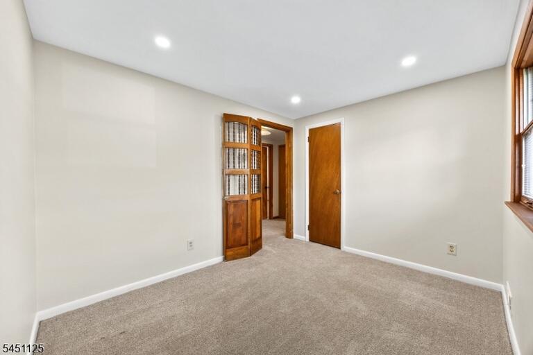 Property listing MLS 4044515 photo 15